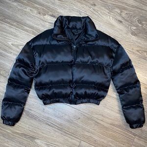 🖤 Cropped Puffer Jacket